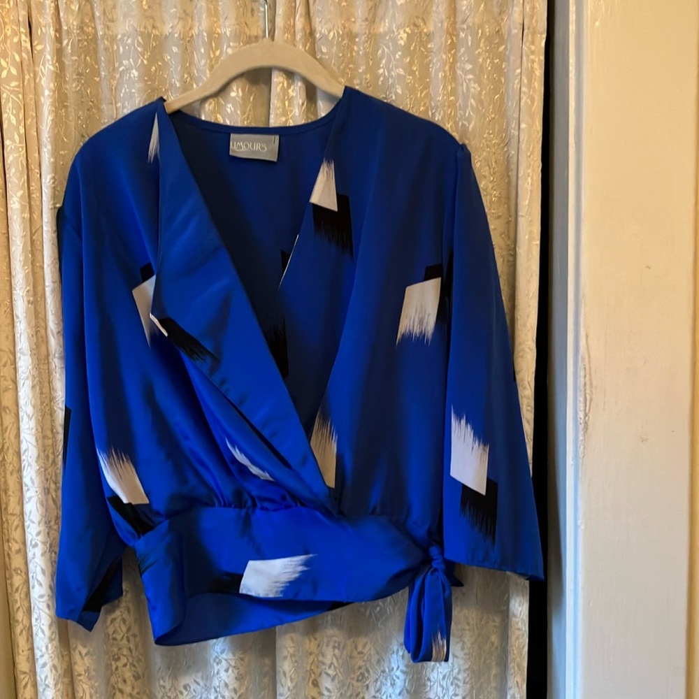 Vintage Blue Wrap Blouse with Notched Collar and Tie Front